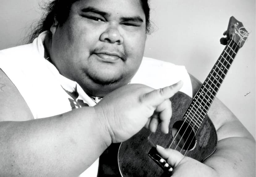 Israel Kamakawiwo'ole: O Músico Havaiano que Popularizou o Ukulele