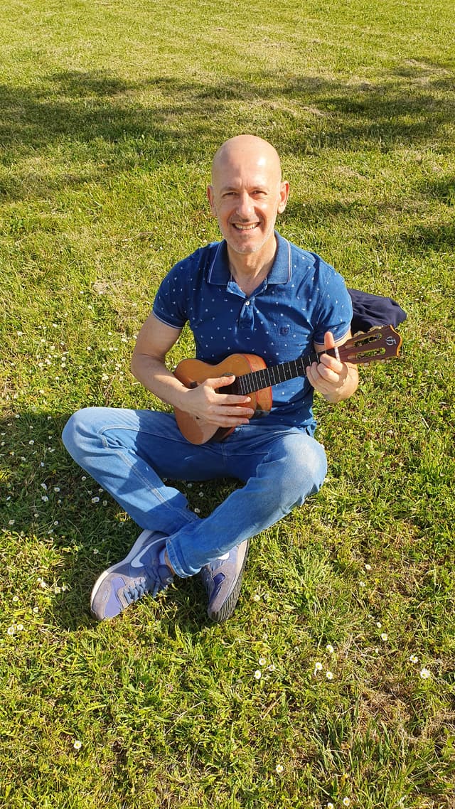 Professor Carlos Mercier